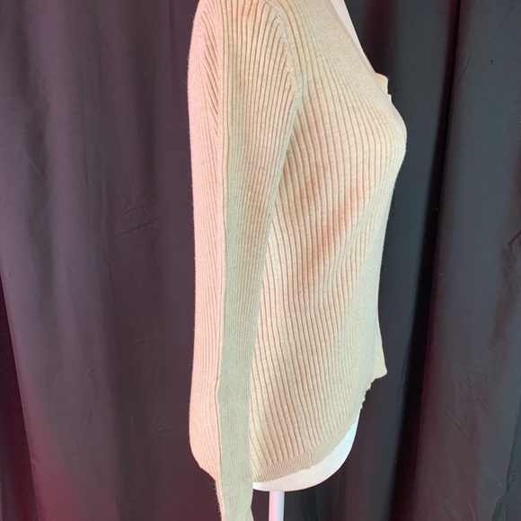 Gap ribbed cream ribbed sweater size L - Picture 4 of 7